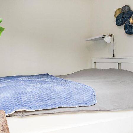Gorgeous Home In Heinkenszand With House Sea View Luaran gambar